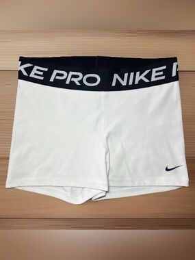 Nike Pro Compression Shorts Women’s Medium With Black Waistband